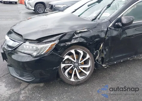 2018 Acura Ilx Special Edition z USA, uszkodzony, nr VIN 19UDE2F46JA005564